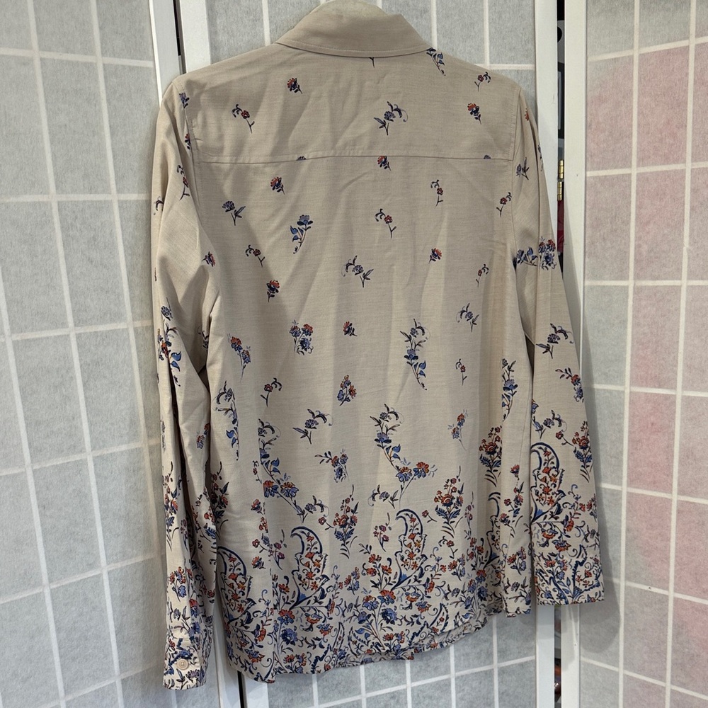 Orvis 100% Silk Women’s Floral Cream Button-Down Shirt Size Small - Picture 5 of 6